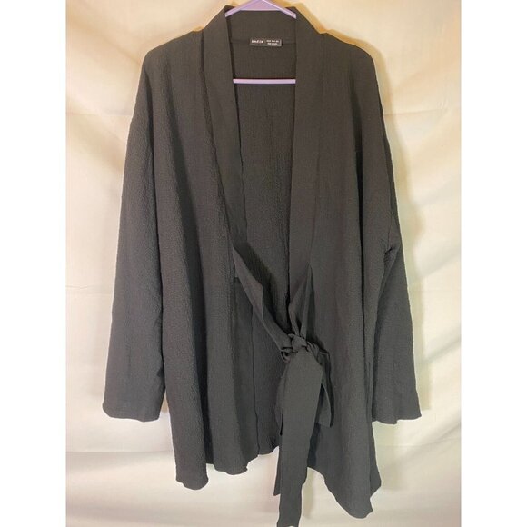 SHEIN WOMENS KIMONO STYLE BLACK CARDIGAN OVERSIZE SIZE MEDIUM NEW NWOT - Picture 1 of 2
